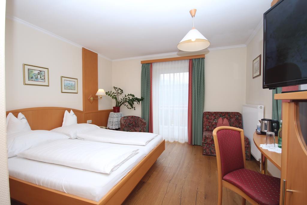 Hotel-Garni Schernthaner Sankt Gilgen Exteriér fotografie